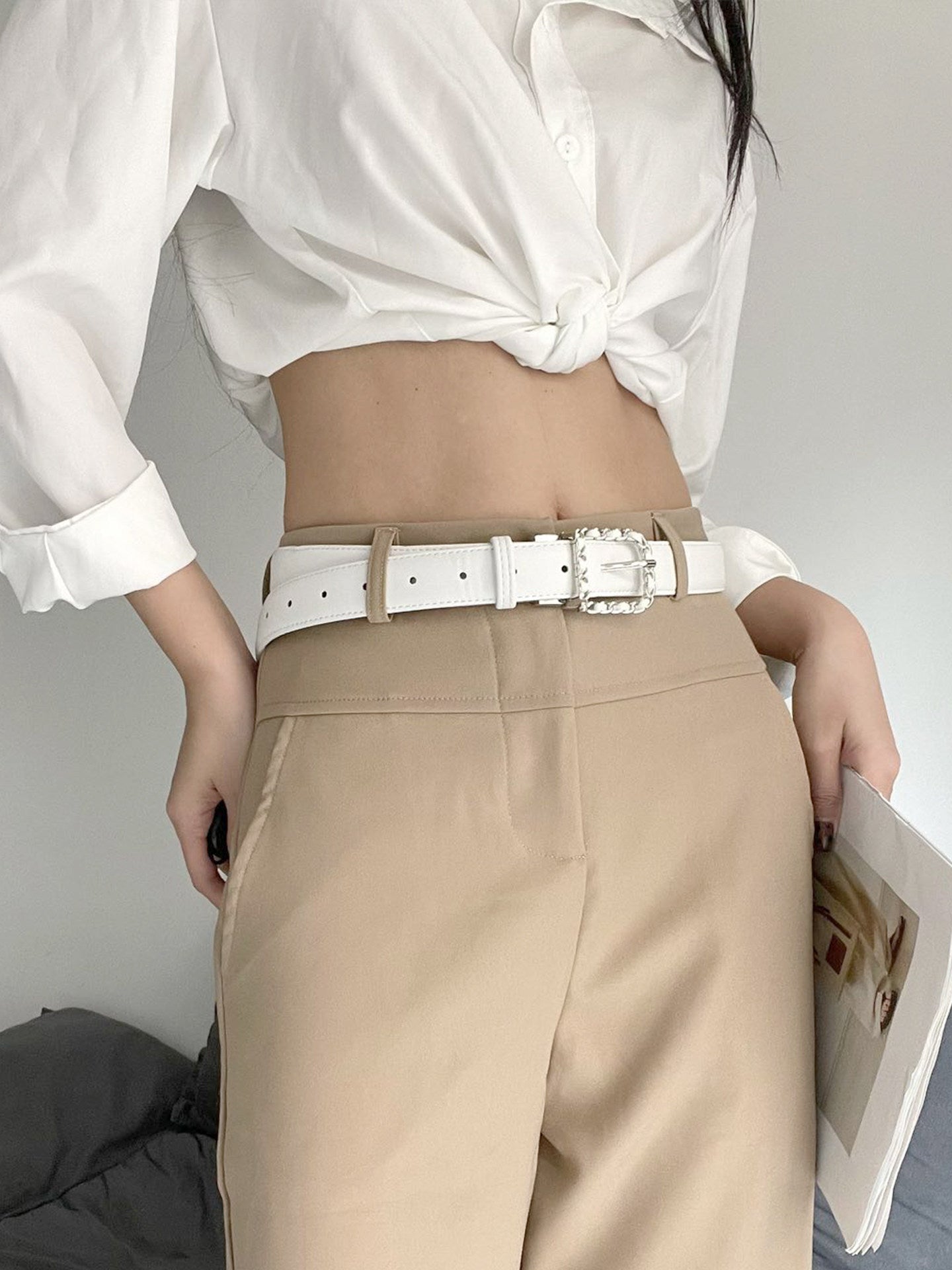Commute Style PU Leather Belt With Braided Surface Finish Featuring Alloy Pin Buckle And Floral Pattern