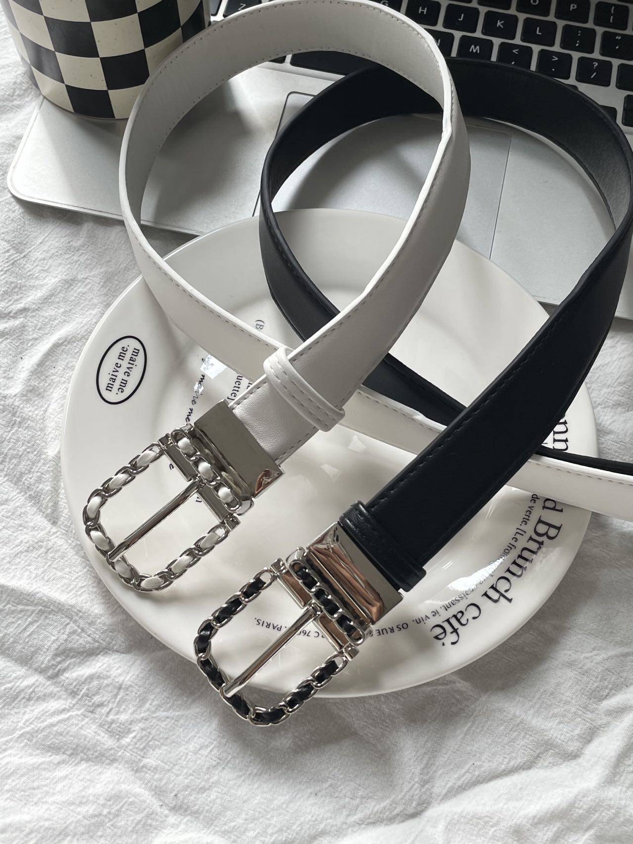 Commute Style PU Leather Belt With Braided Surface Finish Featuring Alloy Pin Buckle And Floral Pattern