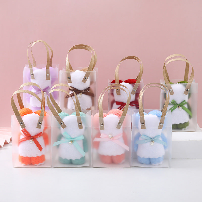 Decorative Cake-Shaped Towels For Home Textiles And Unique Bathroom Accessories