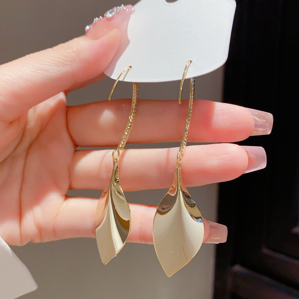 Leaves Tassel Drop Earrings For Women In Copper With Real Gold Plated Finish And Zircon Inlay