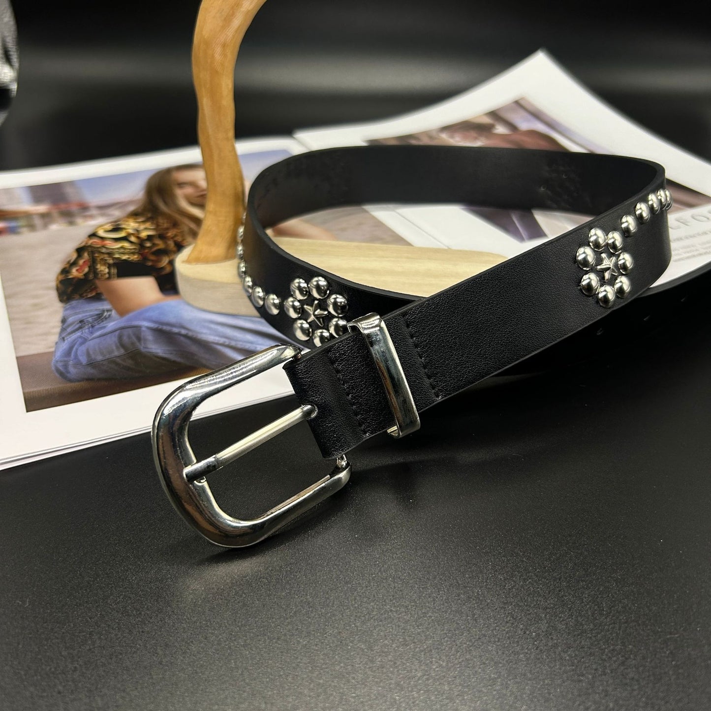 Women’s Punk Style Belt With Alloy Pin Buckle, Made Of Dyed Black PU Leather