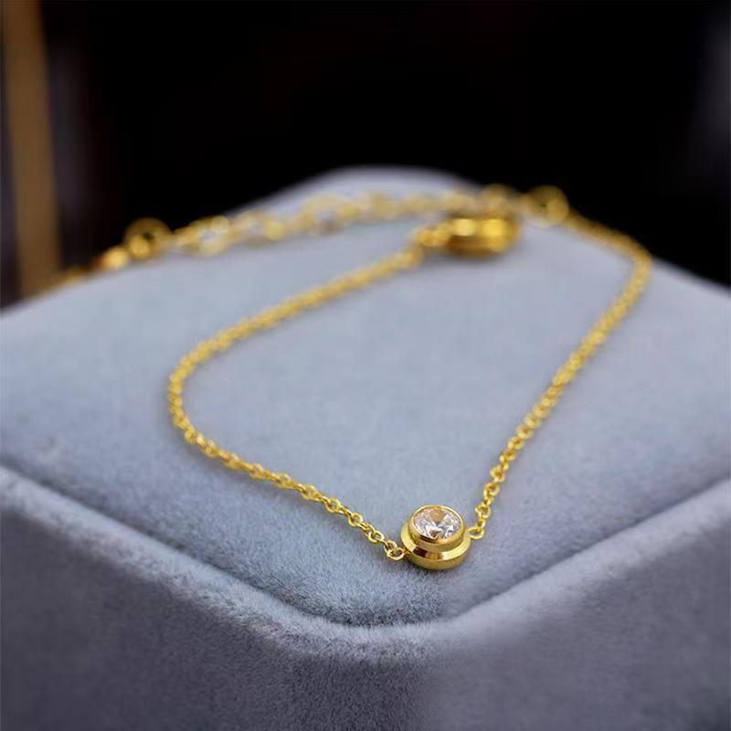 Simple Style Water Droplets Pendant Necklace For Women In 18K Real Gold Plated Titanium Steel With Zircon Inlay