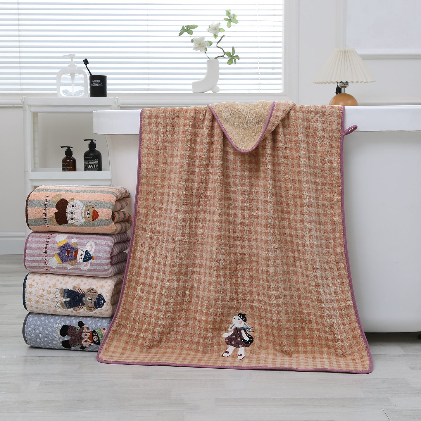Soft And Absorbent Towels For Home Use, Available In Multiple Colors And Sizes