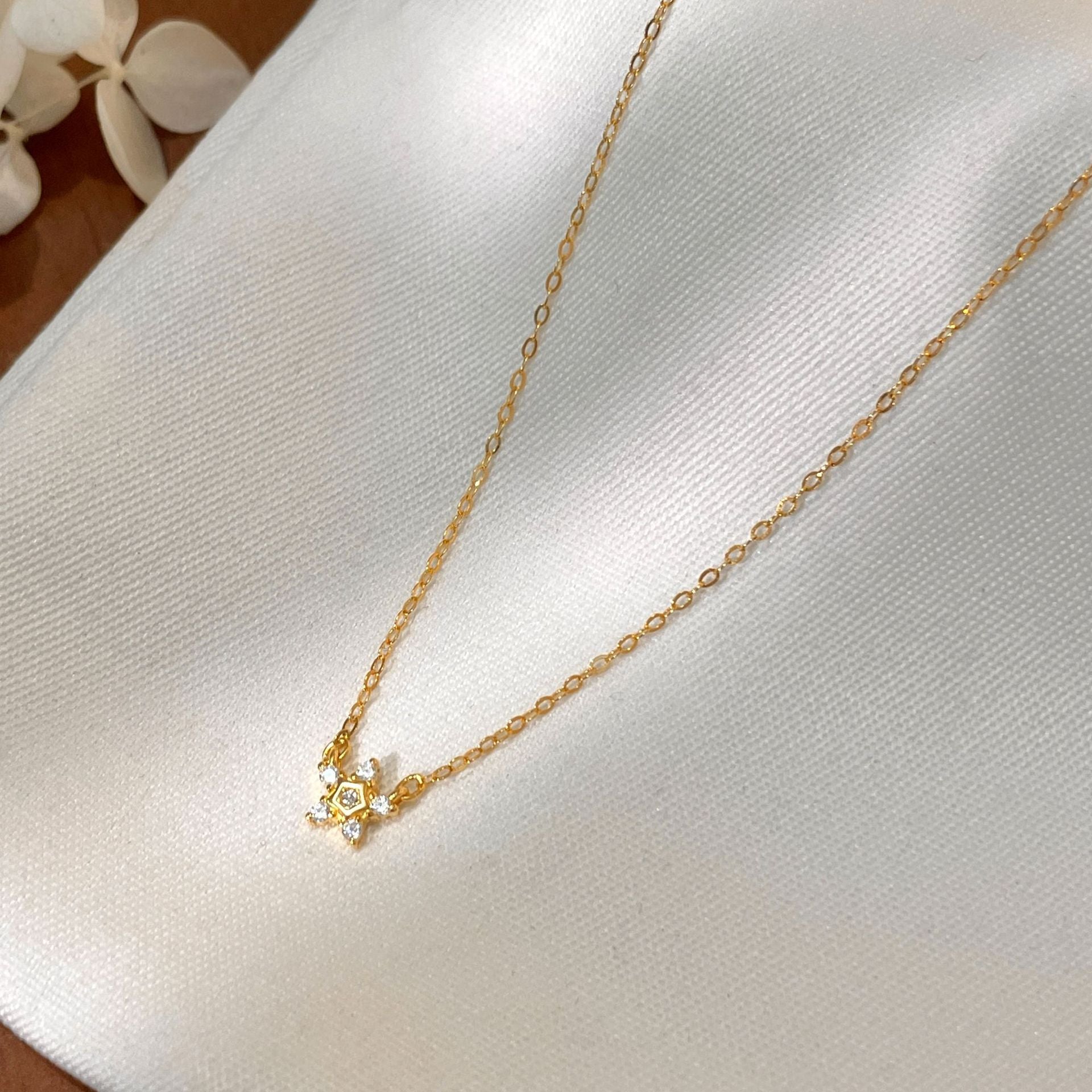 Star Necklace For Women In 18K Real Gold Plated 925 Sterling Silver With Cable Chain