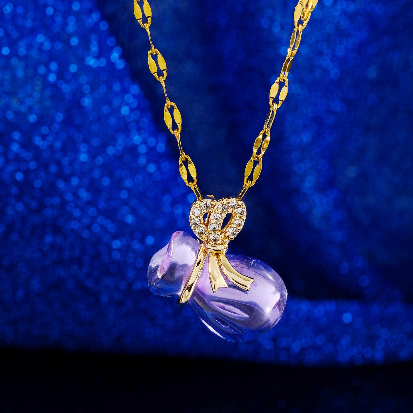 Crystal Pendant Necklace For Women With Copper Chain And Electroplated Finish Featuring Copper Pendant