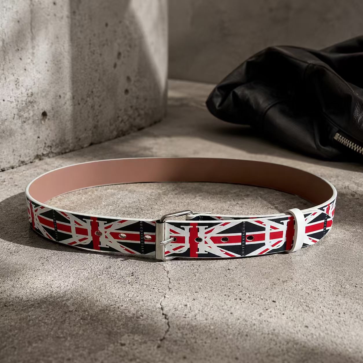 Unisex Cowboy Style PU Leather Belt With Alloy Pin Buckle Featuring Printed Surface Finish