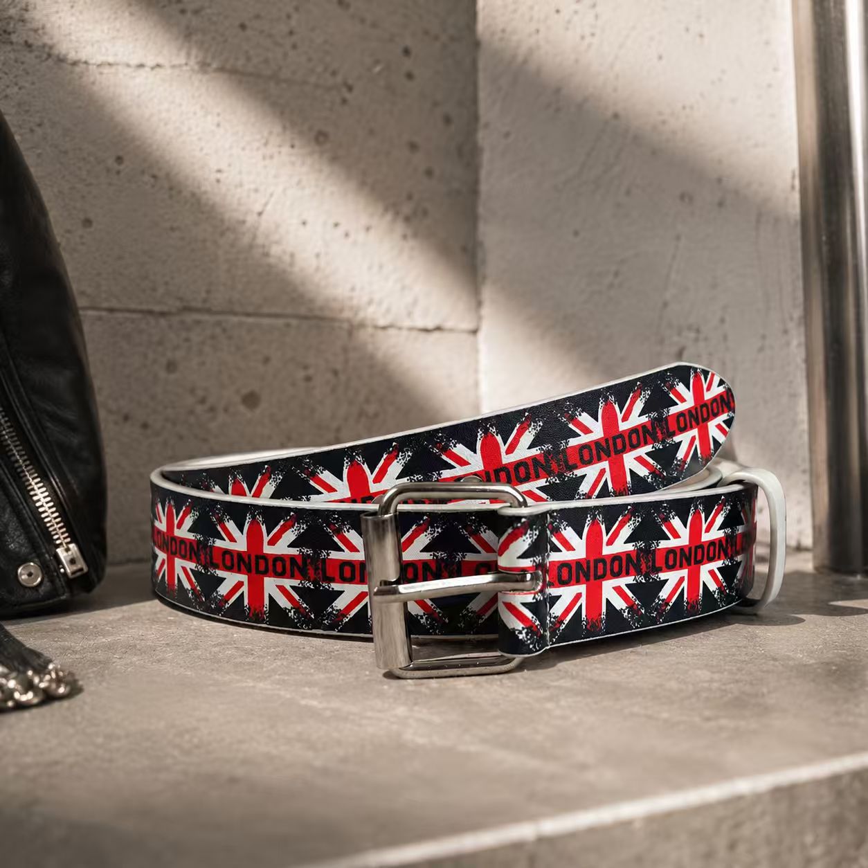 Unisex Cowboy Style PU Leather Belt With Alloy Pin Buckle Featuring Printed Surface Finish