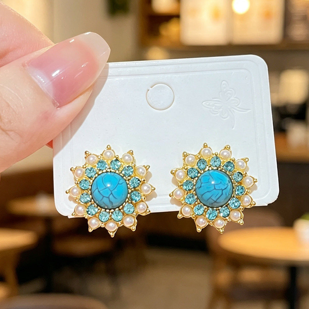 Bohemian Sun Stud Earrings For Women In Gold With Turquoise Inlay, Made Of Zinc Alloy