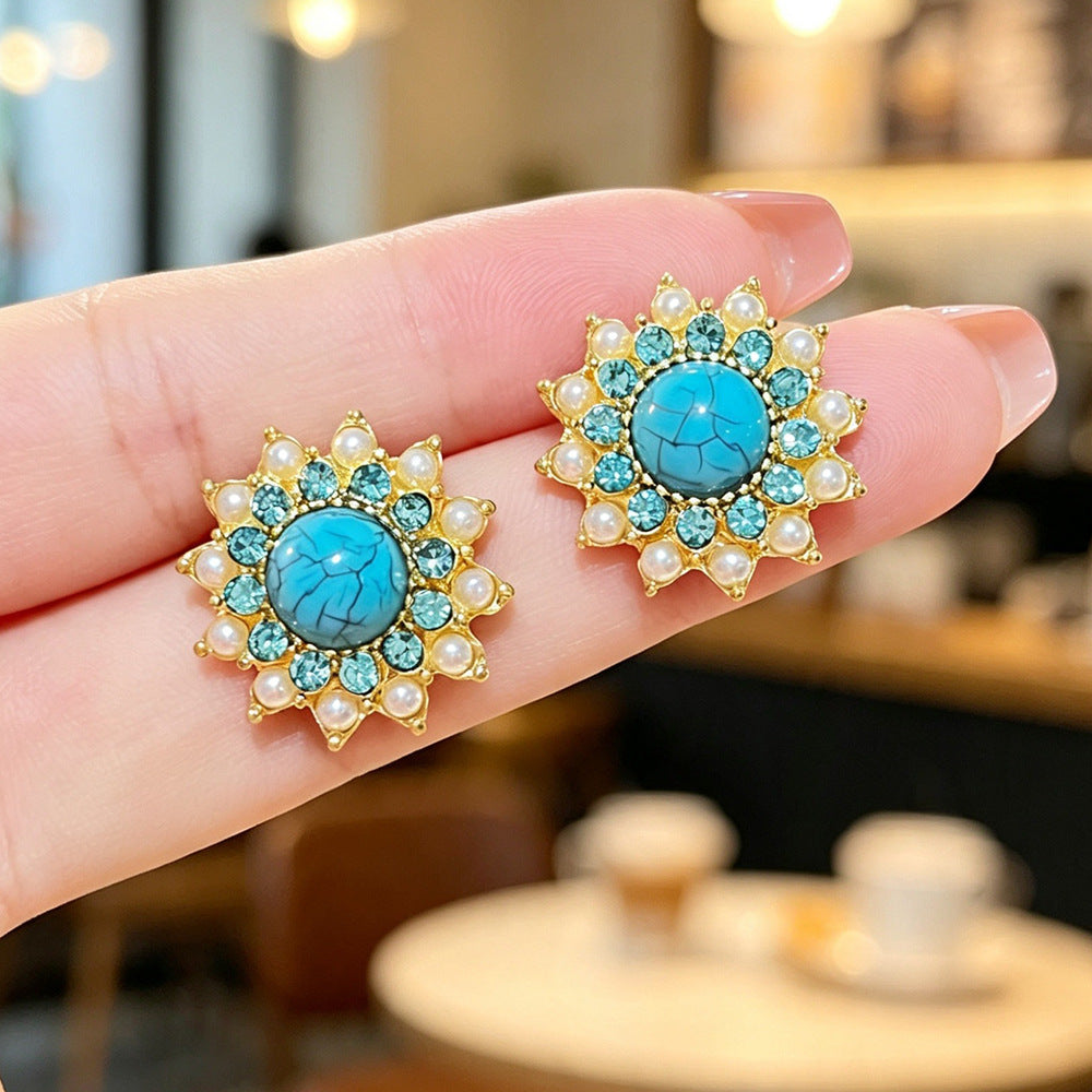 Bohemian Sun Stud Earrings For Women In Gold With Turquoise Inlay, Made Of Zinc Alloy