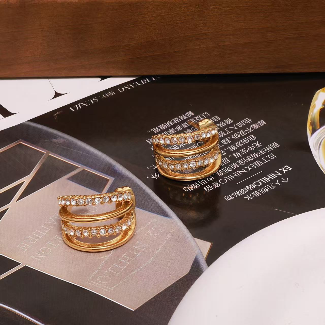 Simple Style C Shape Earrings For Women In Gold, Made With 304 Stainless Steel Featuring Zircon Inlay