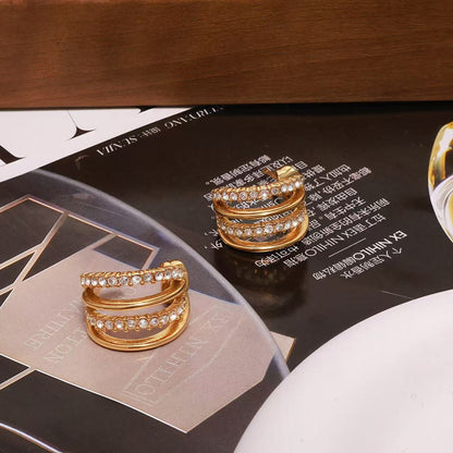 Simple Style C Shape Earrings For Women In Gold, Made With 304 Stainless Steel Featuring Zircon Inlay