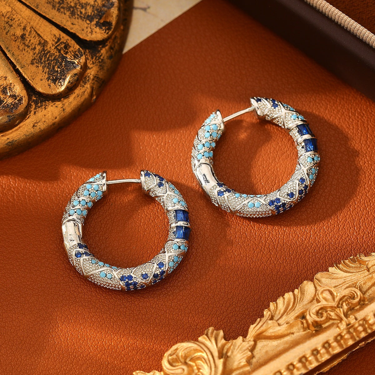Retro Two Tone Color Block Hoop Earrings For Women In Copper With Zircon Inlay And 304 Stainless Steel Posts