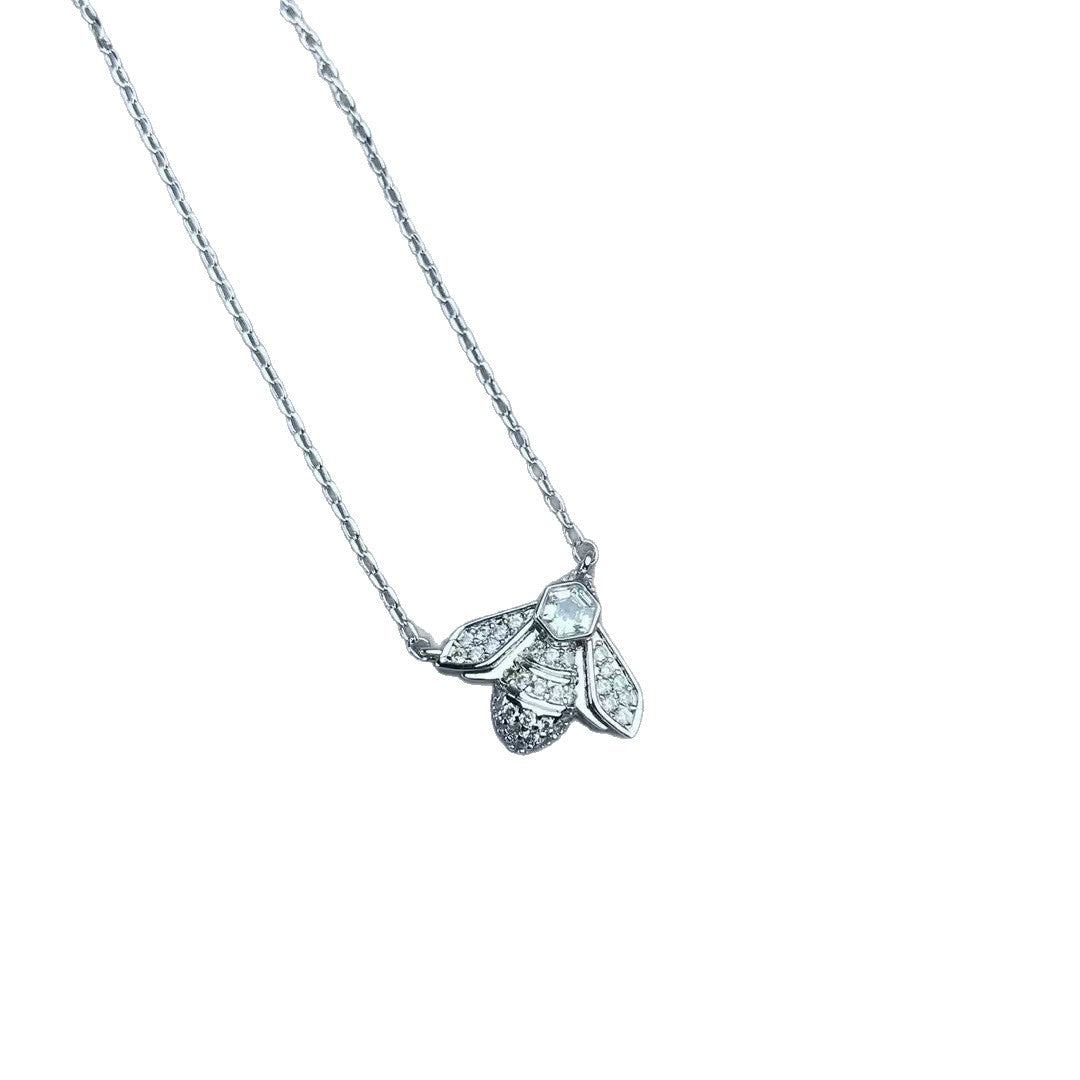 Bee Necklace For Women In Rose Gold With 18K Real Gold Plated V Gold And Rhinestone Inlay