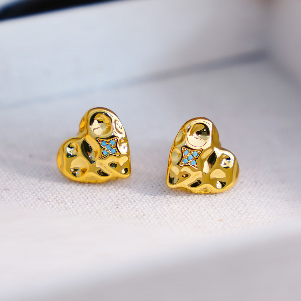 Heart Shape Clip Earrings For Women In Simple Style, Copper With 18K Real Gold Electroplated And Turquoise Inlay