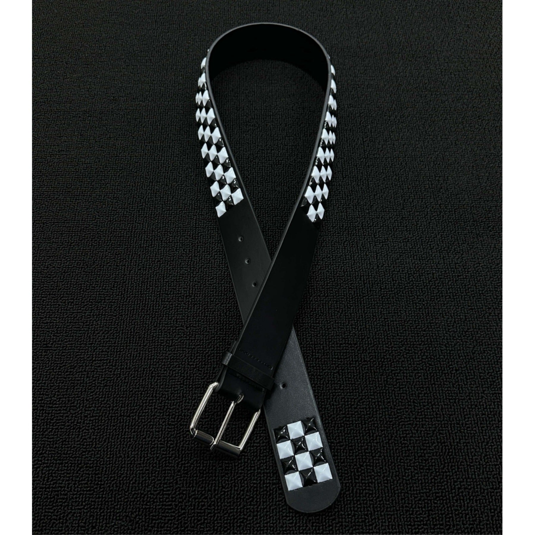 Unisex Checkered PU Leather Belt With Alloy Pin Buckle In Black & White