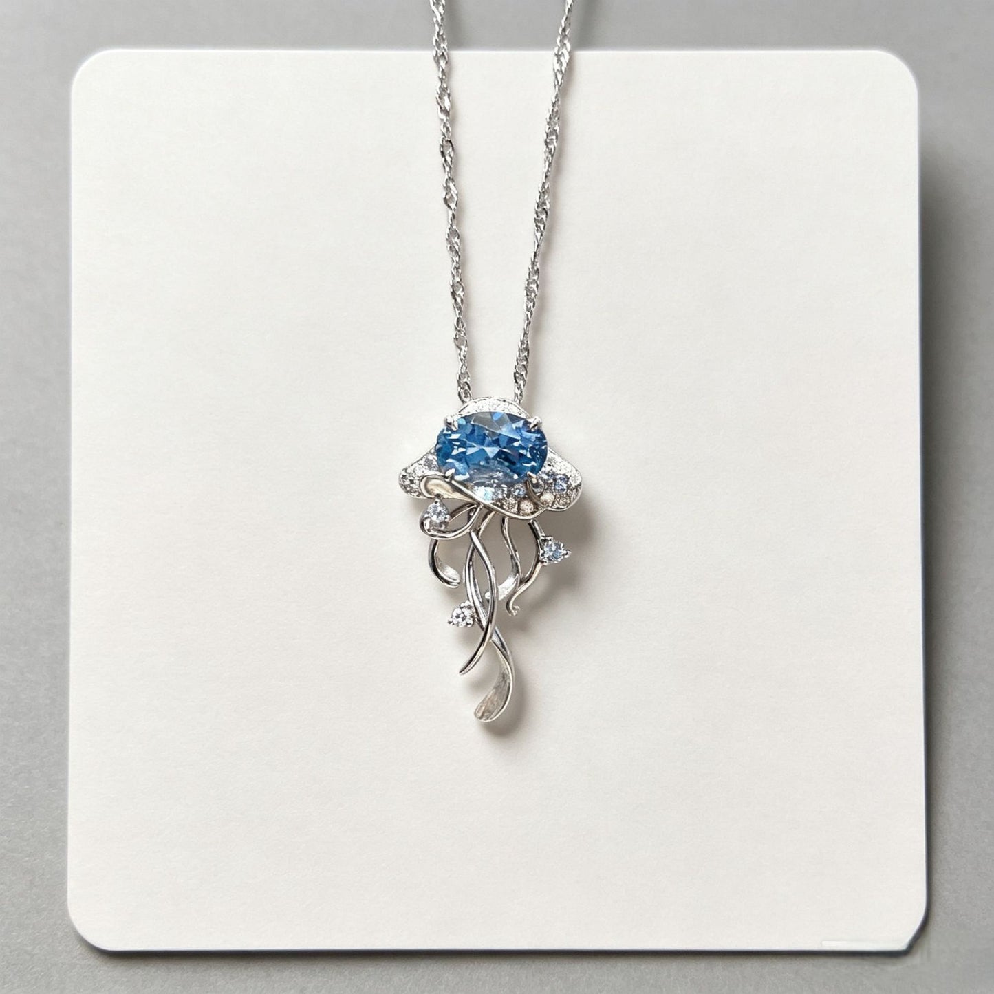Sweet Ocean Blue Pendant Necklace For Women In Electroplated Alloy