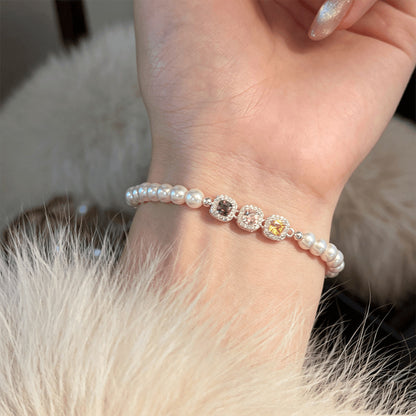 Luxurious Pearl Bracelet For Women With Copper Chain And Zircon Inlay Featuring Electroplated Gold Plating