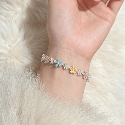 Luxurious Pearl Bracelet For Women With Copper Chain And Zircon Inlay Featuring Electroplated Gold Plating