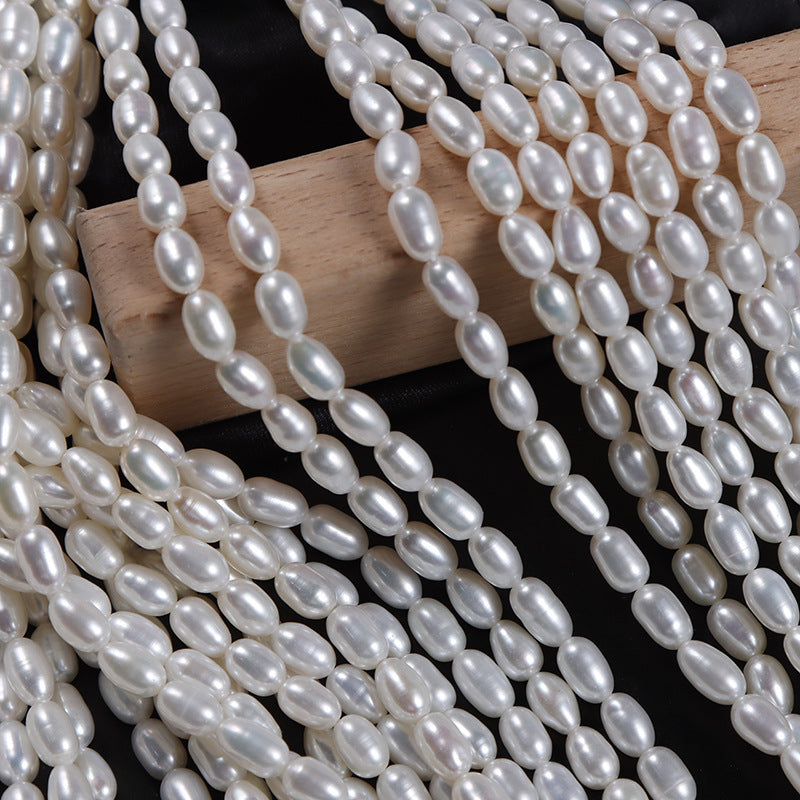 Handmade DIY Loose Freshwater Pearls Featuring Natural White 4-5mm Rice-Shaped Pearls For Jewelry Making