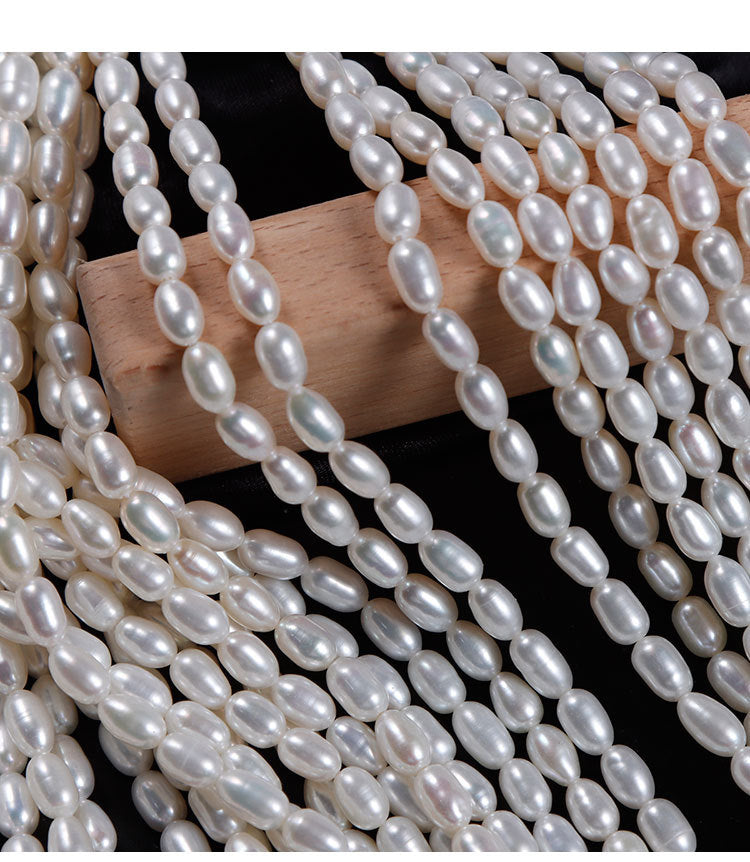 Handmade DIY Loose Freshwater Pearls Featuring Natural White 4-5mm Rice-Shaped Pearls For Jewelry Making