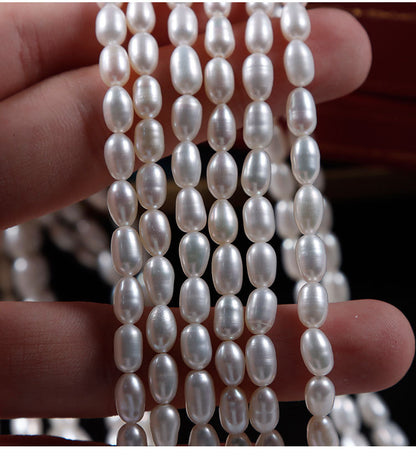 Handmade DIY Loose Freshwater Pearls Featuring Natural White 4-5mm Rice-Shaped Pearls For Jewelry Making