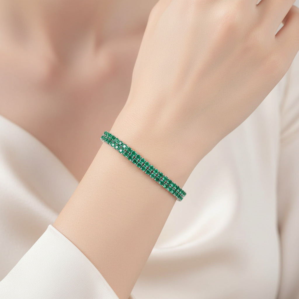 Women’s Circle Tennis Bracelet With Green Zircon Inlay Featuring A Classic Tennis Chain Design