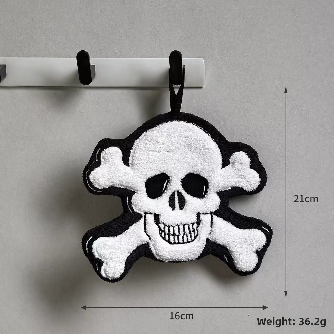 Gothic Skull Pattern Halloween Towels Made Of Soft Coral Fleece, Perfect For Home Textiles And Decor