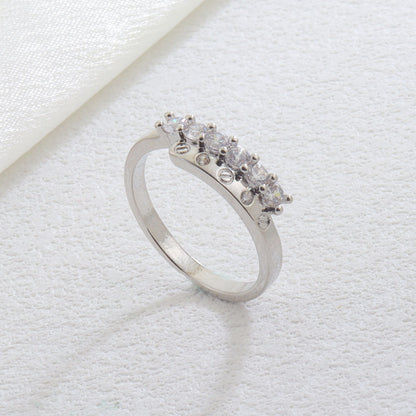 Luxurious Round Open Ring For Women With Bezel Setting, Electroplated Copper And Zircon Inlay