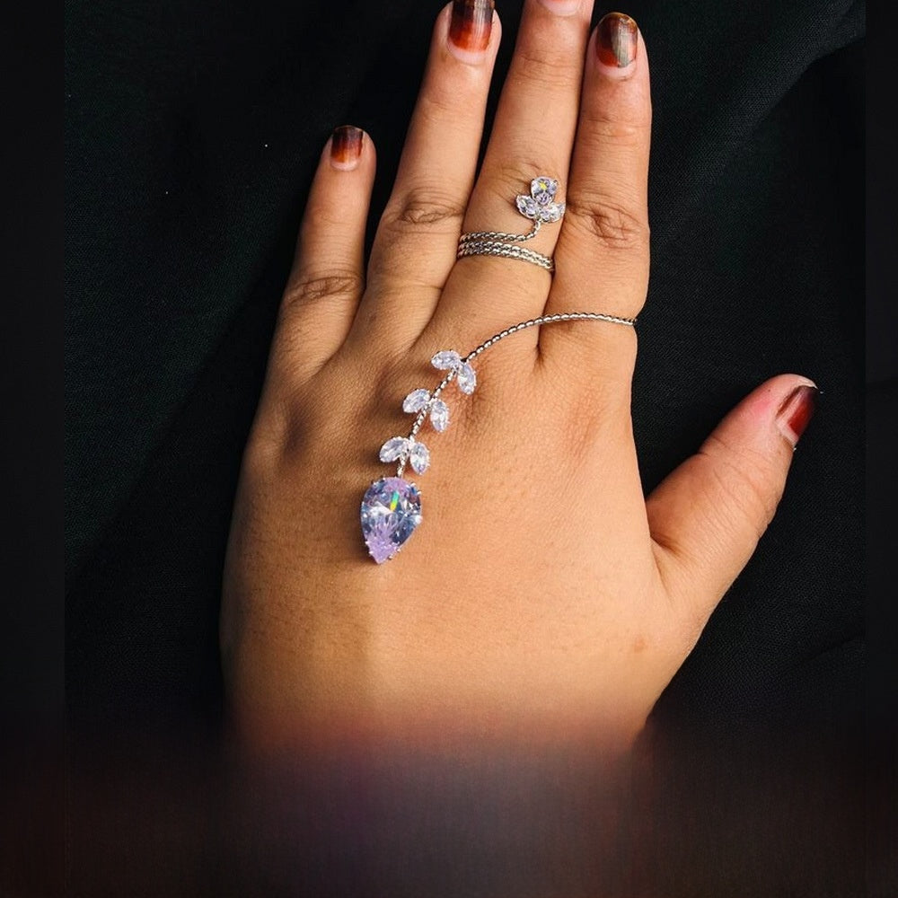 Silver Alloy Open Ring For Women Featuring Zircon Inlay With Elegant Flower Design