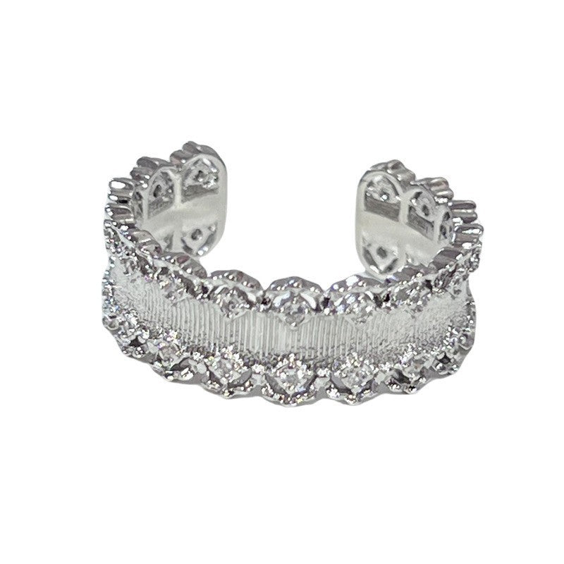 Vintage Style Lace Ring For Women In Zinc Alloy With Zircon Inlay Featuring Brushed Craftsmanship