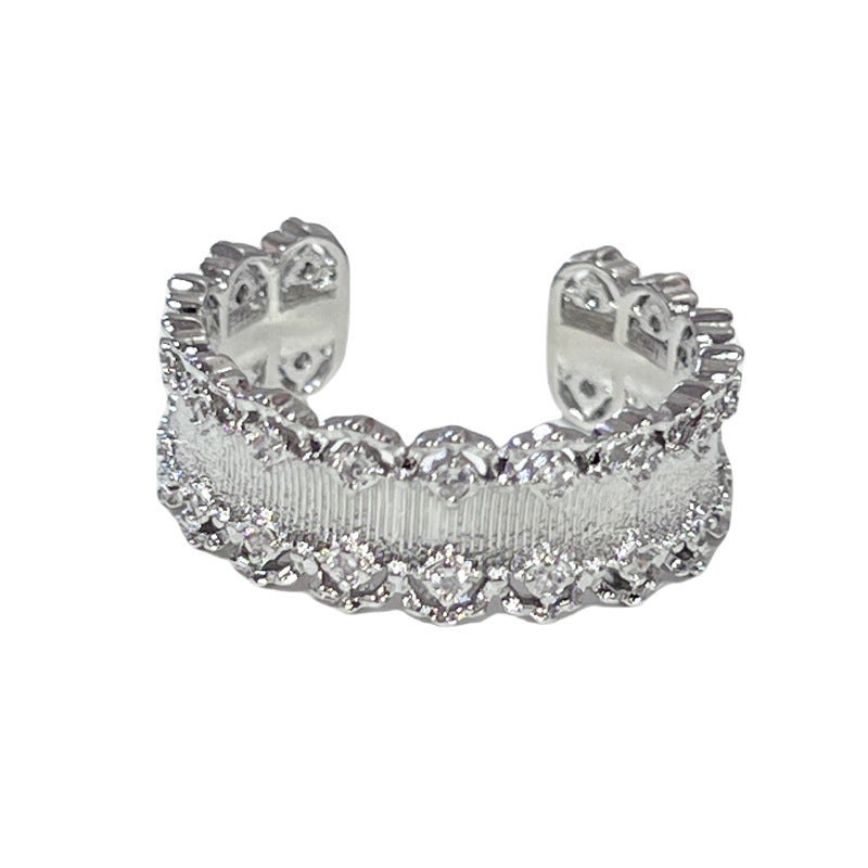 Vintage Style Lace Ring For Women In Zinc Alloy With Zircon Inlay Featuring Brushed Craftsmanship