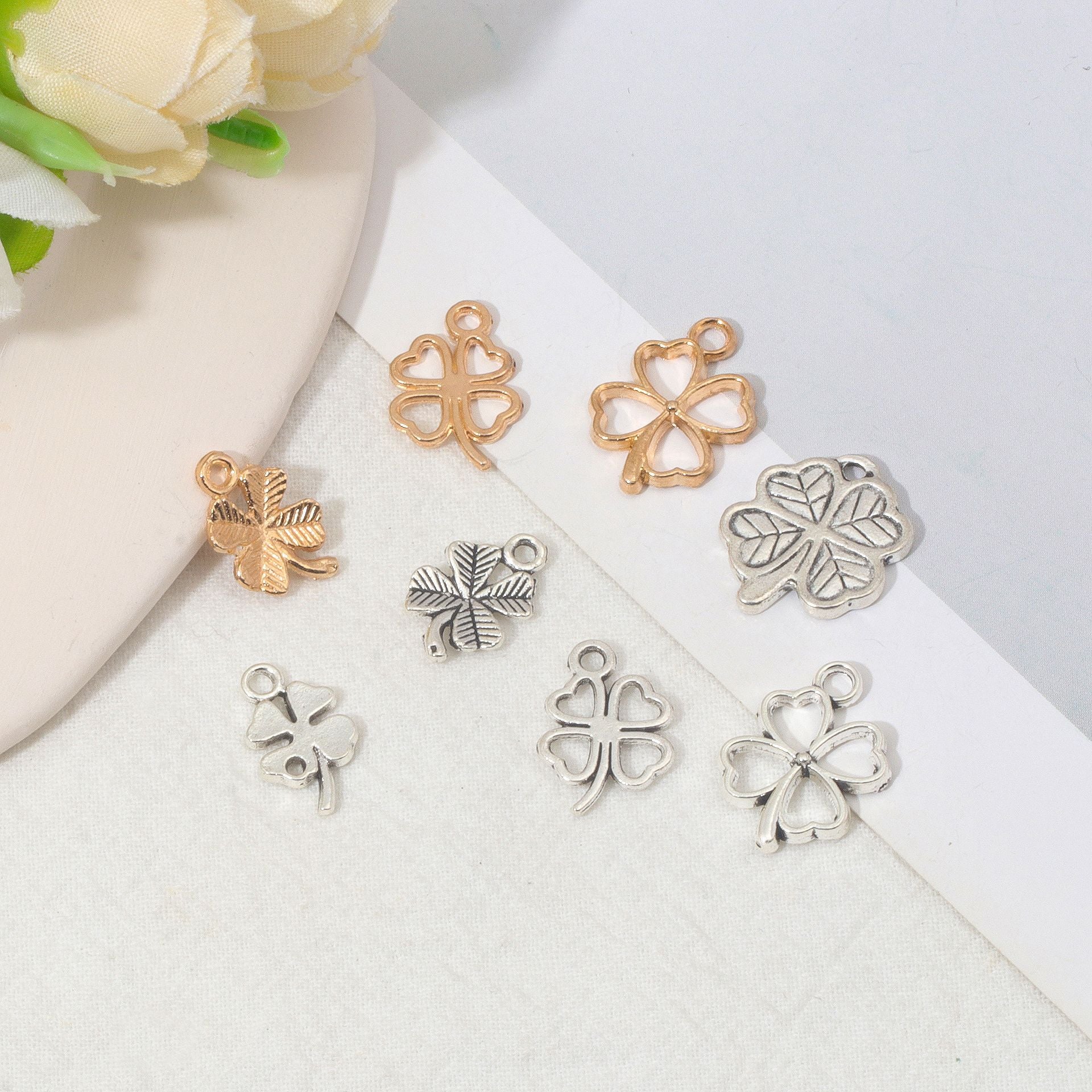 Lucky Heart Alloy Pendant Featuring Electroplated Craftsmanship In Retro Style Jewelry Accessories