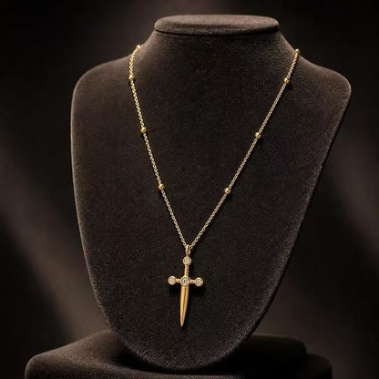 Retro Gold Cross Pendant Necklace For Women In Electroplated 304 Stainless Steel With Rhinestone Inlay