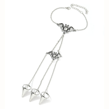 Unisex Bat Hand Chain Bracelet Made Of Zinc Alloy, Perfect For Halloween