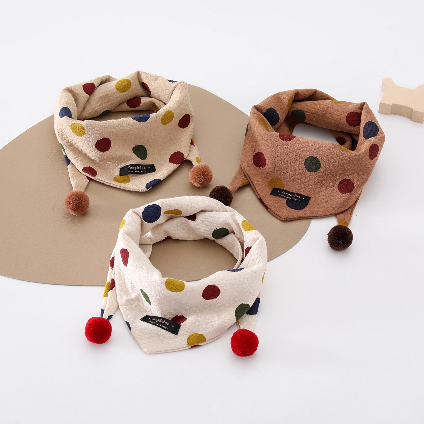Cartoon Baby Bib In Soft Cotton, Perfect For Autumn, Featuring Adorable Designs For Comfortable Wear