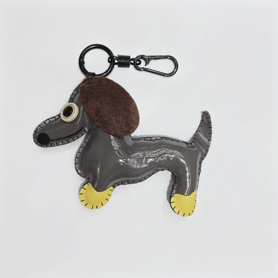 Dyed Black Key Chain Featuring Durable PU Leather Material