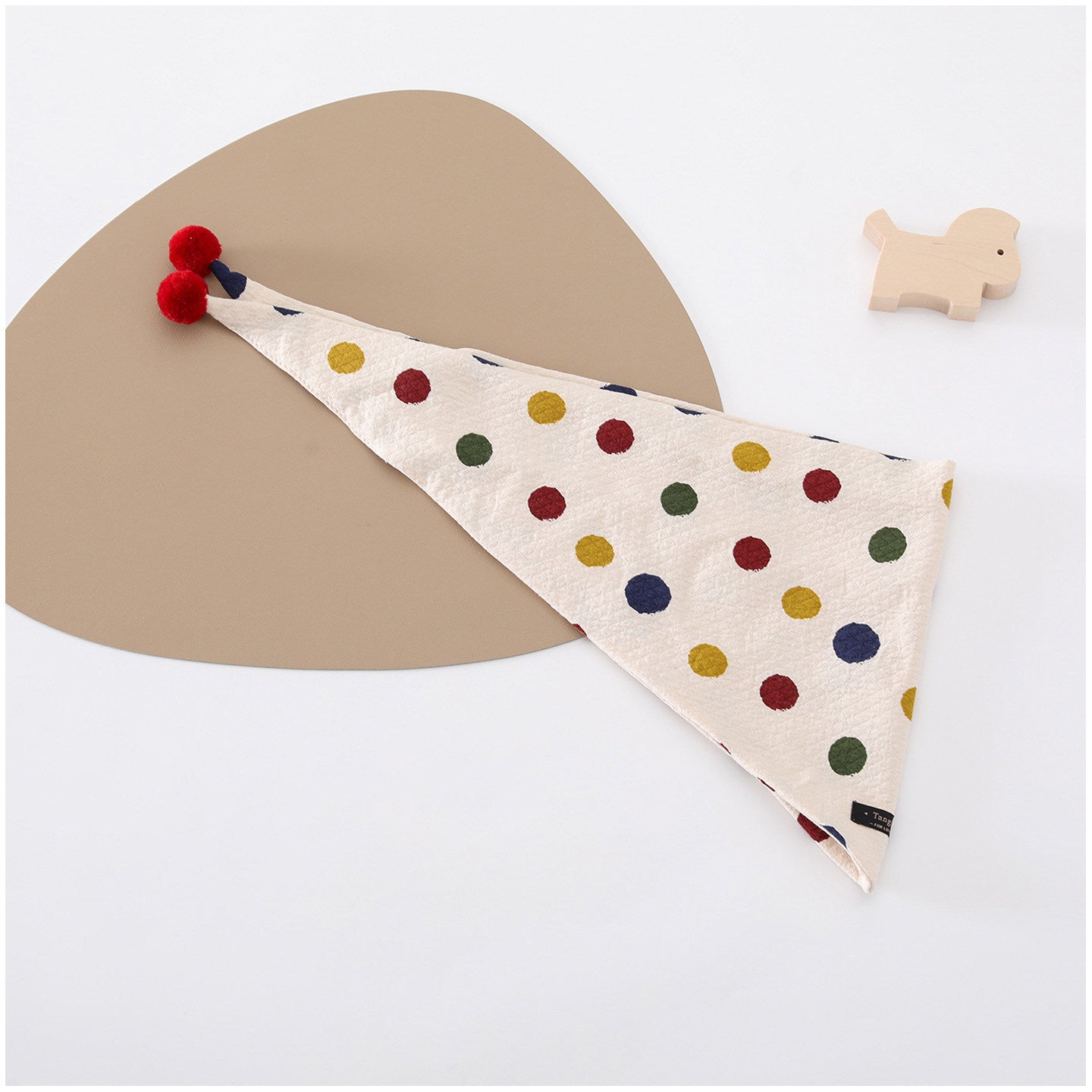 Cartoon Baby Bib In Soft Cotton, Perfect For Autumn, Featuring Adorable Designs For Comfortable Wear
