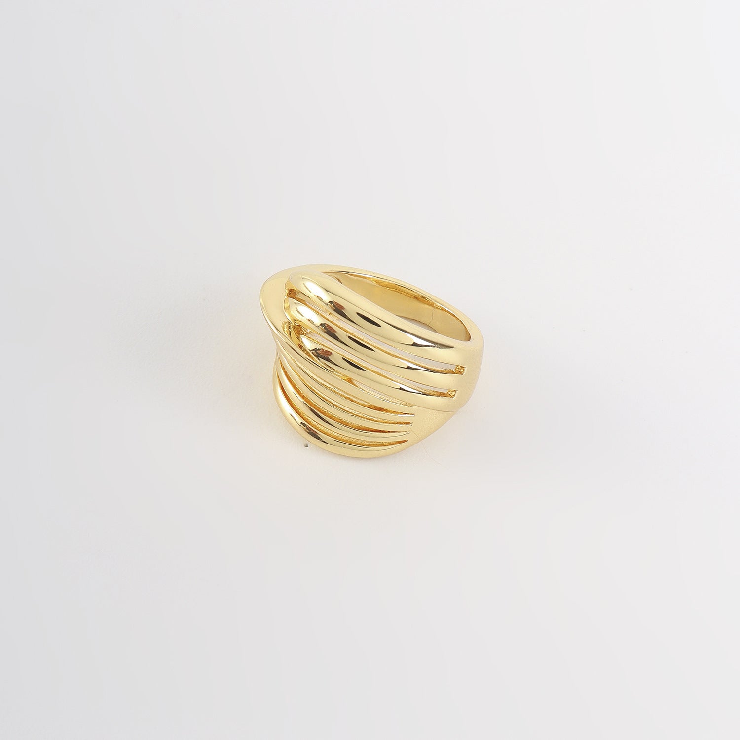 Unisex Stripe Open Rings Made Of Copper With Real Gold Plated Finish In Elegant Gold Color