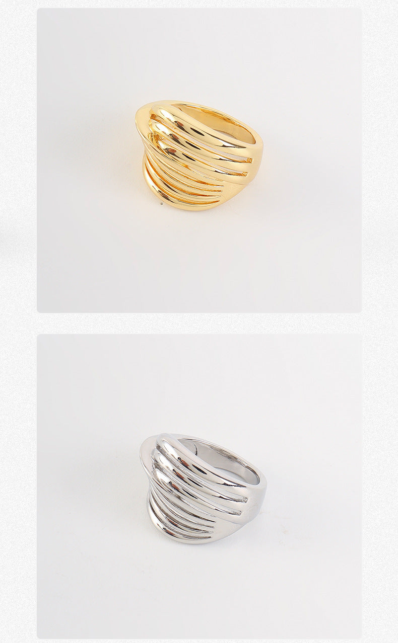 Unisex Stripe Open Rings Made Of Copper With Real Gold Plated Finish In Elegant Gold Color
