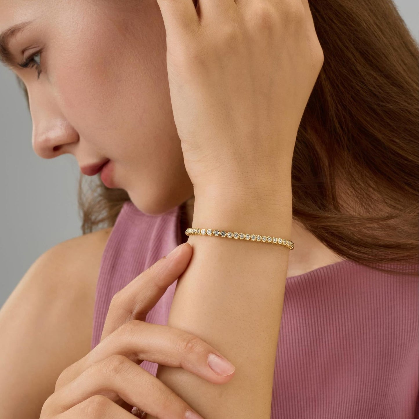 Round Pattern Tennis Bracelet For Women With Bezel Setting, Electroplated Copper And Zirconia Inlay