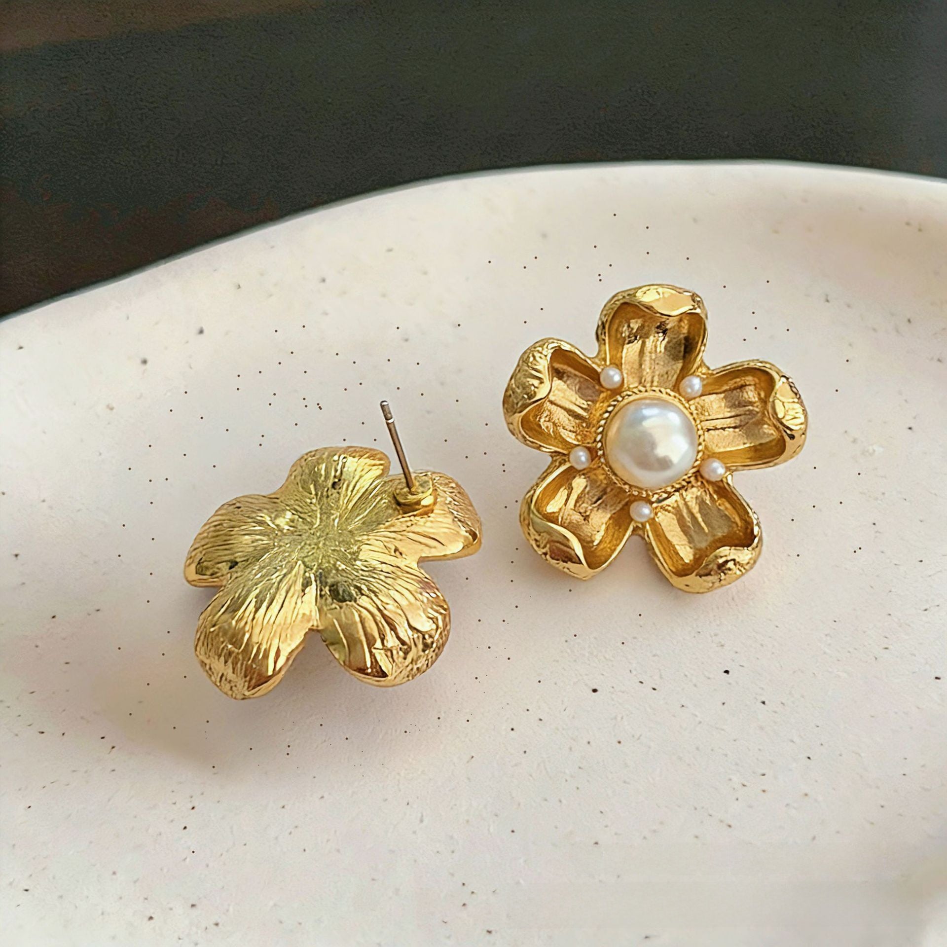 Flowers For Women Stud Earrings In Maillard Style With 925 Sterling Silver Posts And Zinc Alloy Design