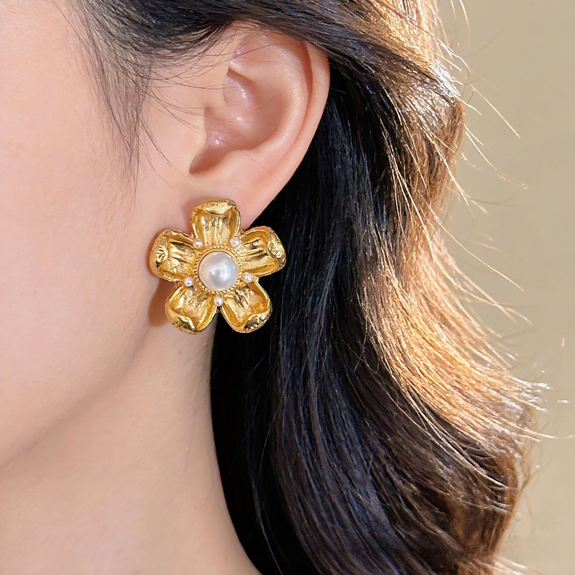 Flowers For Women Stud Earrings In Maillard Style With 925 Sterling Silver Posts And Zinc Alloy Design