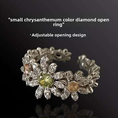 Daisy Unisex Alloy Ring With Rhinestones, Electroplated Finish Featuring Vintage Style
