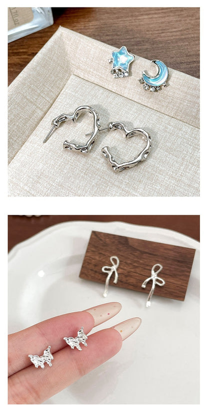 Sweet Moon Stud Earrings For Women In Silver Alloy With Rhinestones, 1 Set