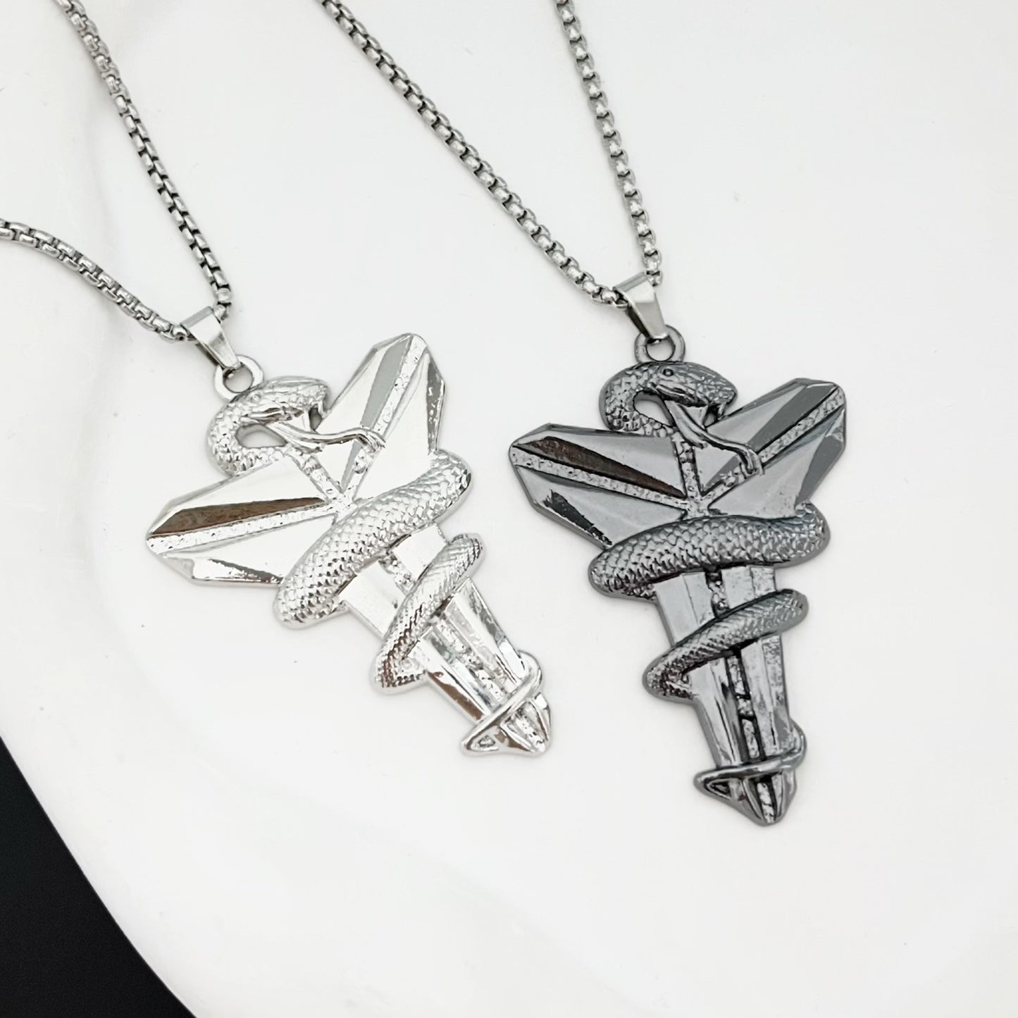Hip-Hop Style Cross Pendant For Men, Zinc Alloy Material With Asymmetrical Craftsmanship
