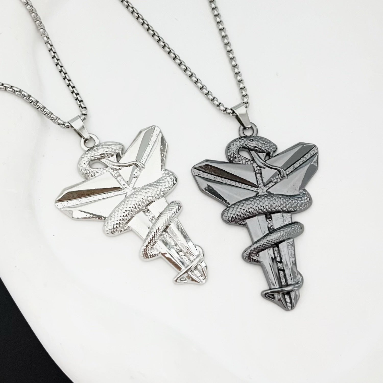 Hip-Hop Style Cross Pendant For Men, Zinc Alloy Material With Asymmetrical Craftsmanship