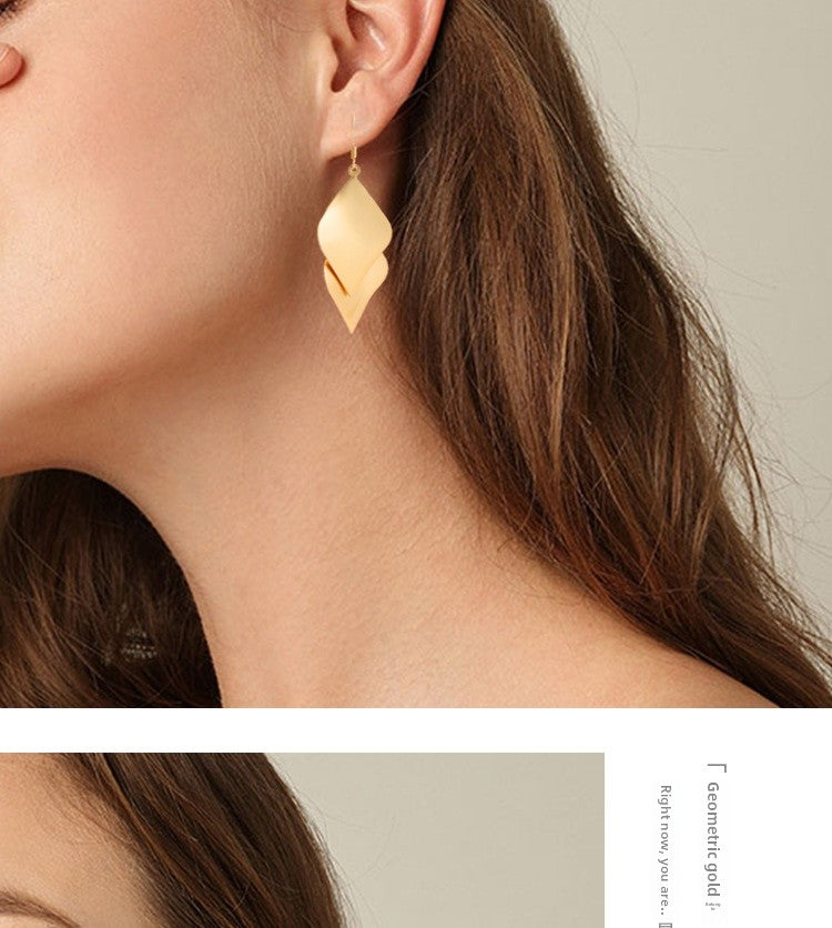 Leaf Drop Earrings For Women Featuring Electroplated Alloy With Exaggerated Style And 925 Sterling Silver Studs
