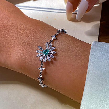 Flowers Copper Bracelet For Women With Copper Chain And Zircon Inlay Pendant