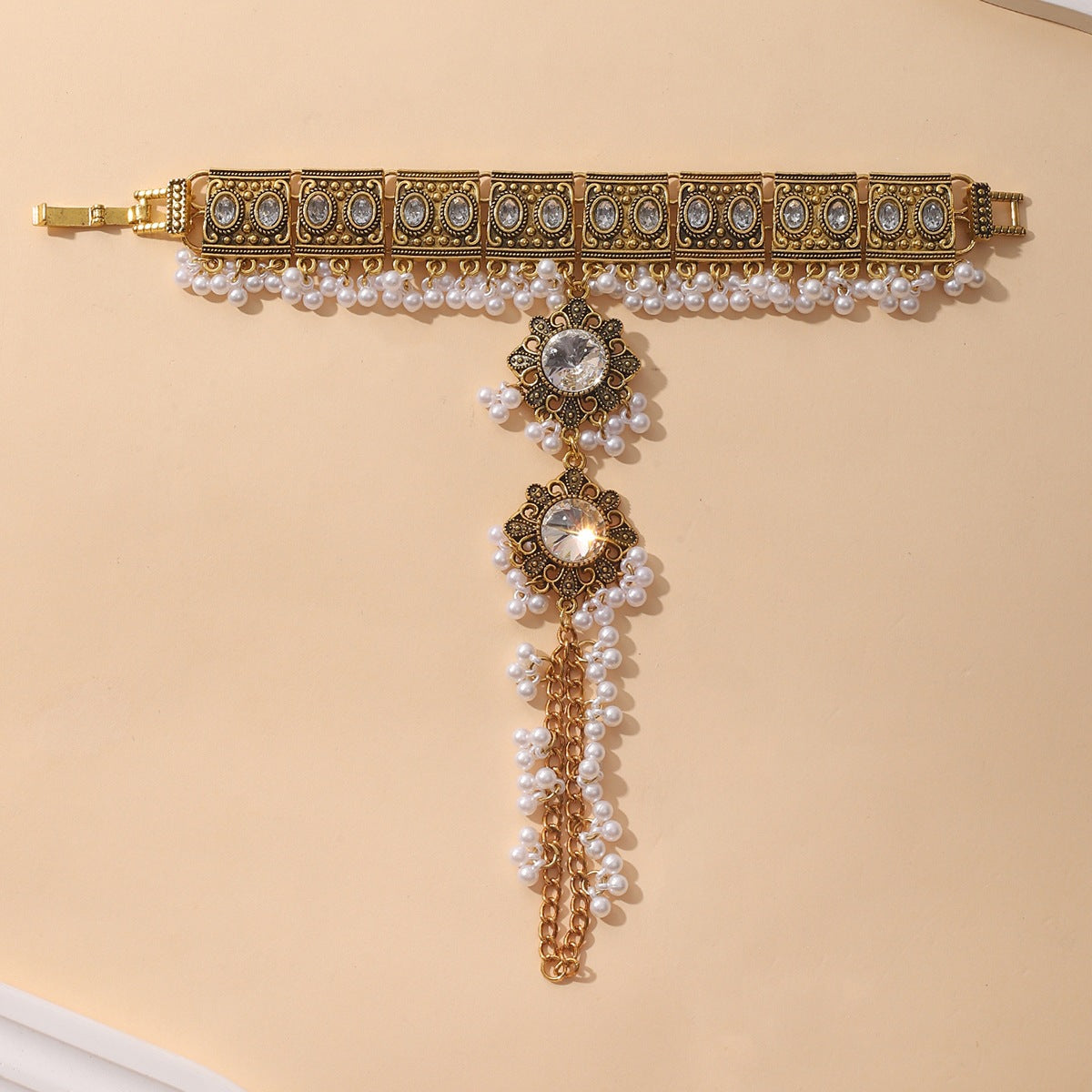 Ethnic Style Flowers Tassel Hand Chain Bracelet For Women In Alloy With Zircon Inlay