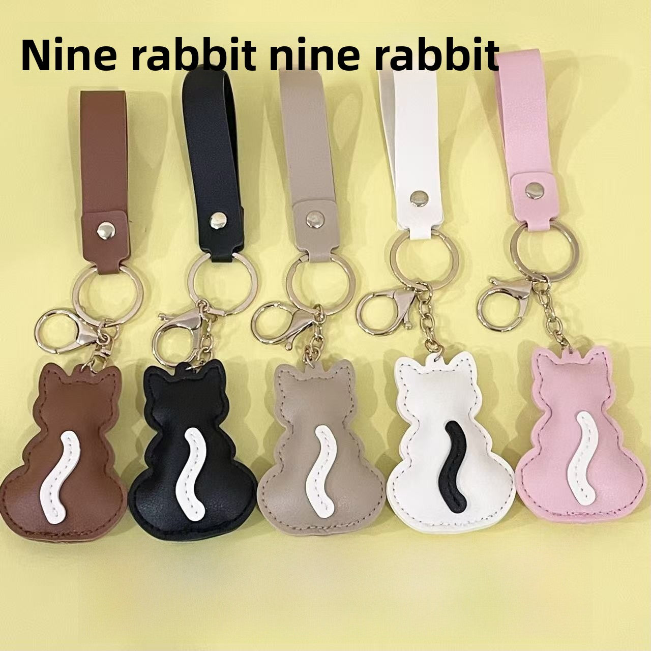 Electroplated Cat Bag Pendant In White With PU Leather Material Featuring Modern Style, 1 Set